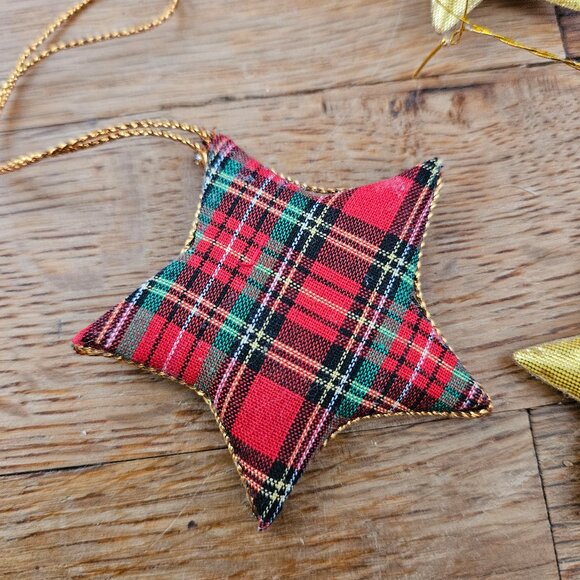 Vintage 80s 90s Red Plaid Golden Puffy Fabric Star Small Christmas Ornaments Set - Picture 3 of 4